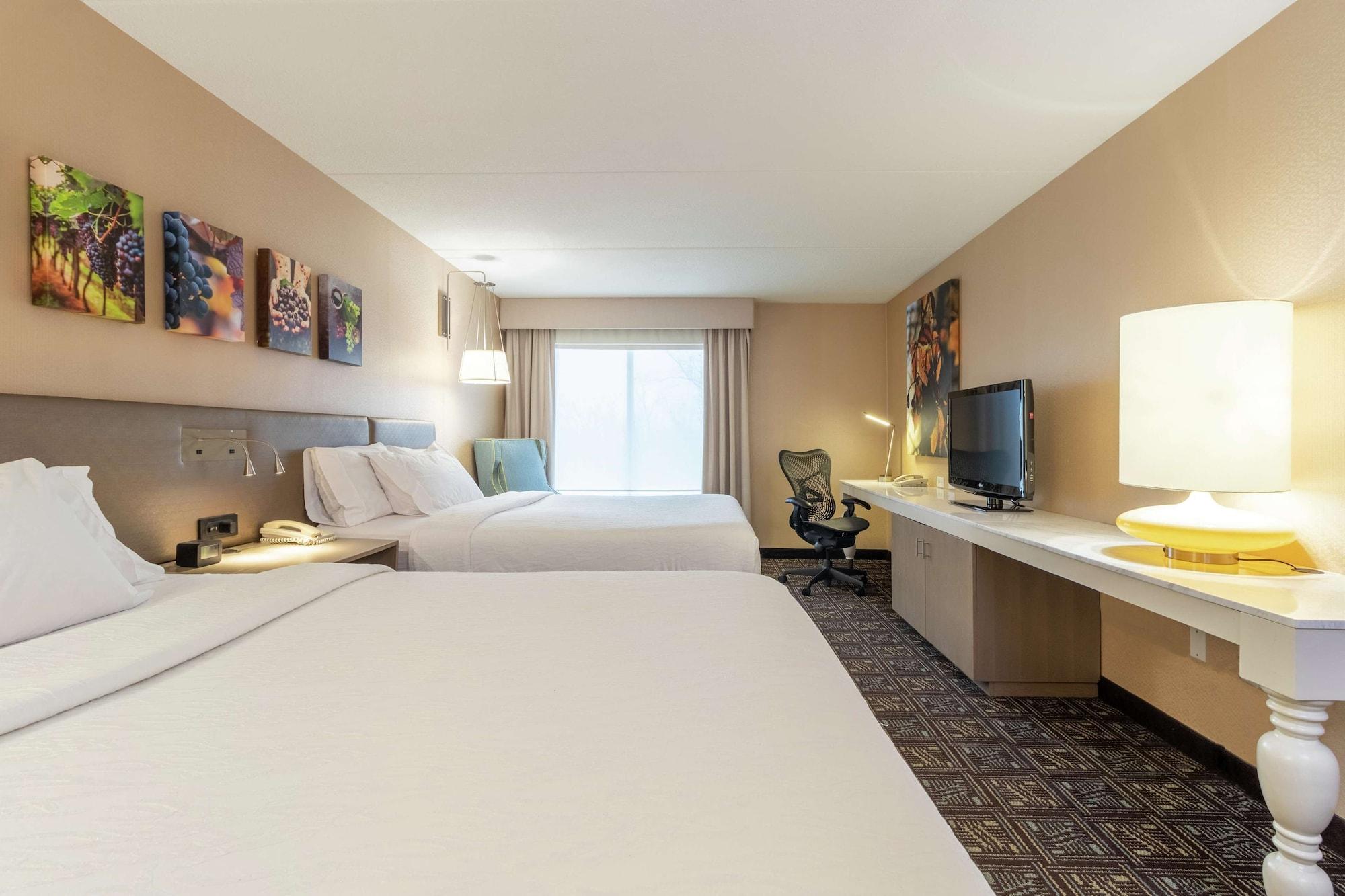 Hilton Garden Inn Ниагара-он-те-Лейк Экстерьер фото