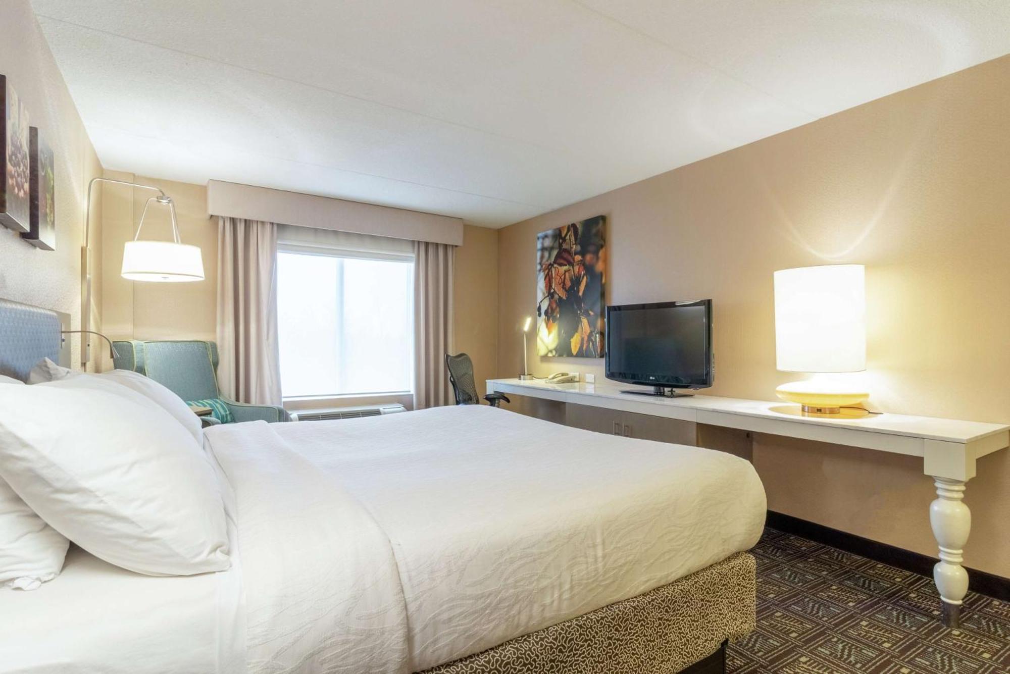 Hilton Garden Inn Ниагара-он-те-Лейк Экстерьер фото