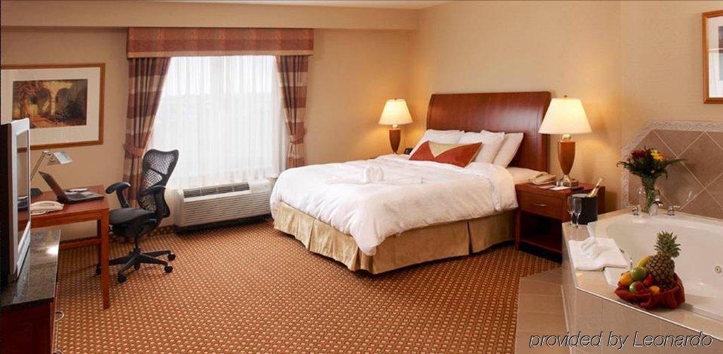 Hilton Garden Inn Ниагара-он-те-Лейк Номер фото